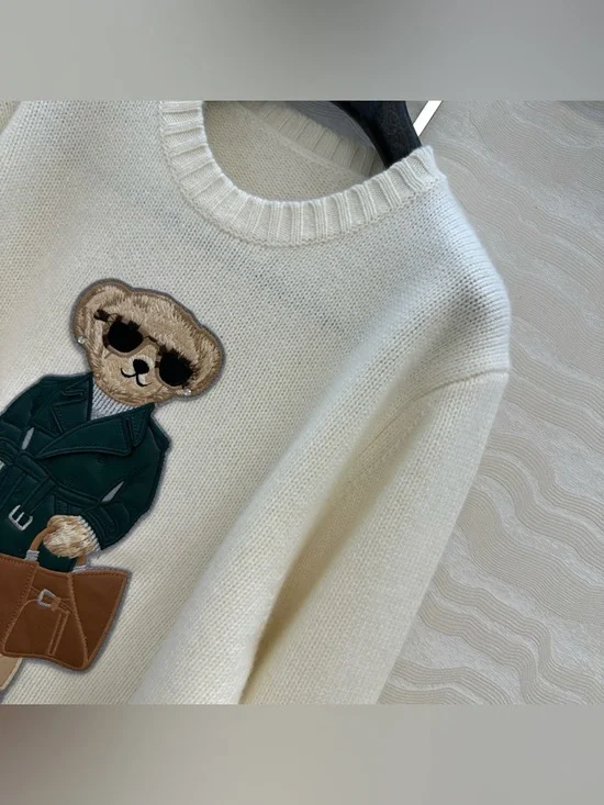 Polo by Ralph Lauren Cream Crewneck Sweater with Bear Patch - Picture 6 of 8